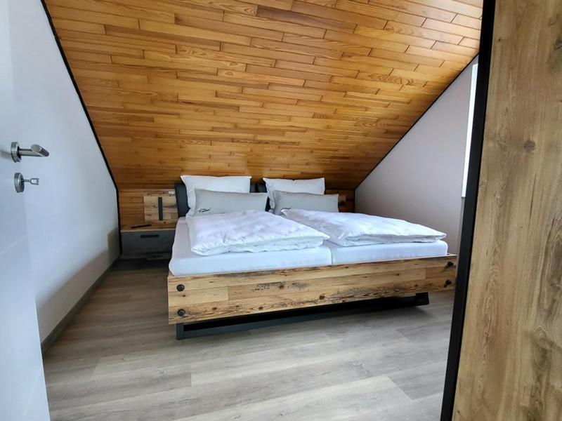 Kanino Monschau Exteriér fotografie